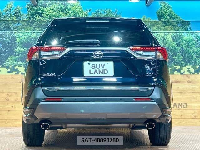 Toyota RAV4 2019-07 366946-15