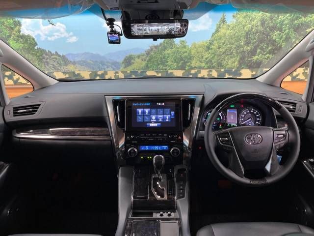 Toyota ALPHARD HYBRID 2018-02 185639-1