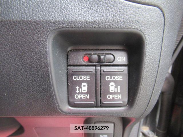 Honda N BOX CUSTOM 2015-05 279214-18