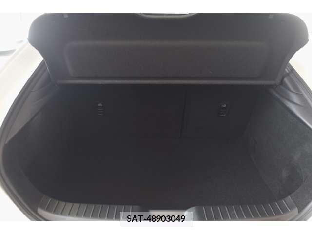 Mazda MAZDA3 2023-06 276417-15