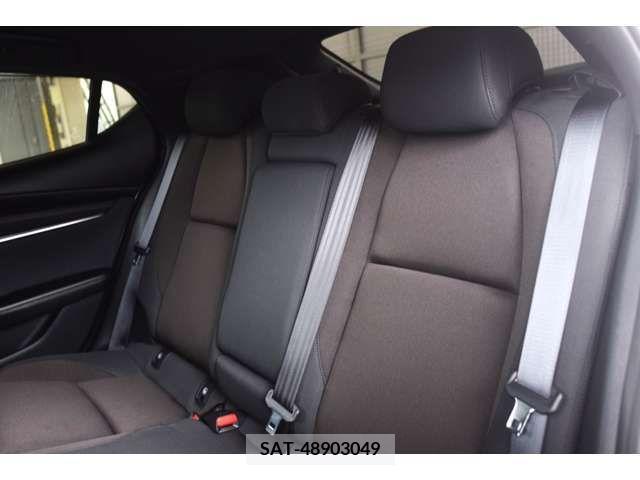 Mazda MAZDA3 2023-06 276417-9