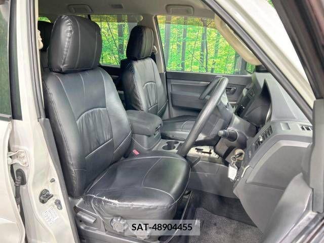 Mitsubishi PAJERO 2014-01 230132-8