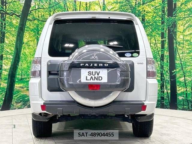 Mitsubishi PAJERO 2014-01 230132-15