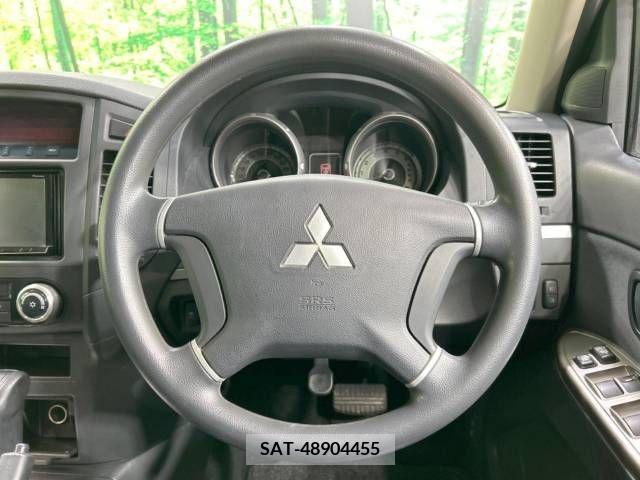 Mitsubishi PAJERO 2014-01 230132-11