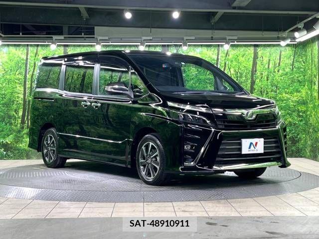 Toyota VOXY 2017-12 237371-16