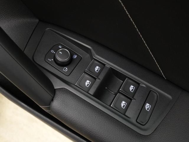 VolksWagen TIGUAN 2020-12 8880-17