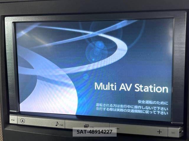Toyota ALPHARD 2013-10 210951-3