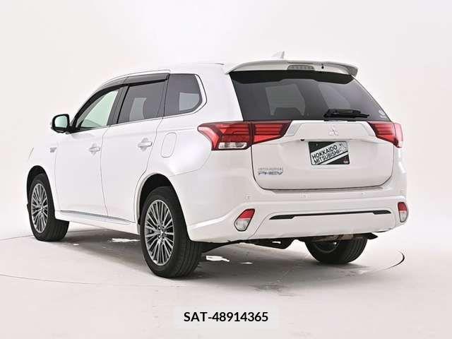 Mitsubishi OUTLANDER PHEV 2019-06 337734-19