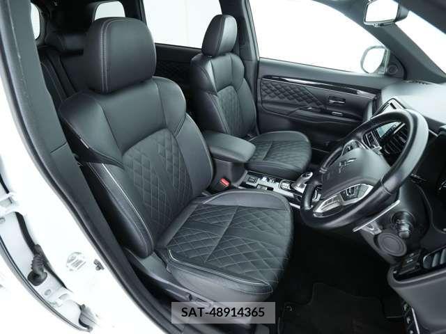 Mitsubishi OUTLANDER PHEV 2019-06 337734-6