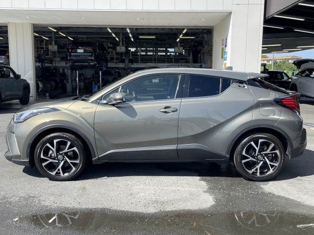 Toyota C-HR 2019-10 182696-14