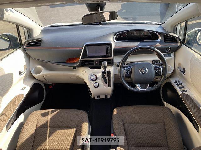 Toyota SIENTA 2017-06 286122-9
