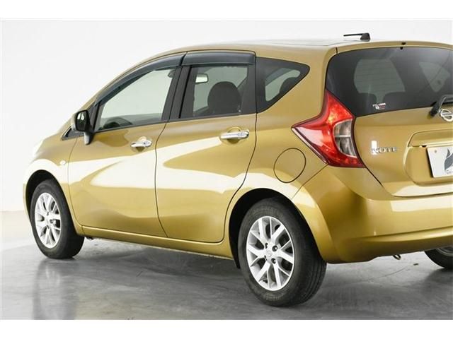 Nissan NOTE 2014-03 7614-6