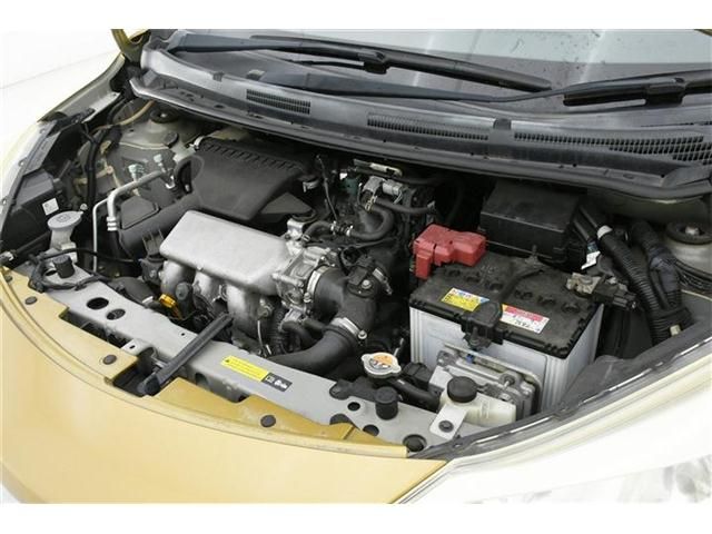 Nissan NOTE 2014-03 7614-10