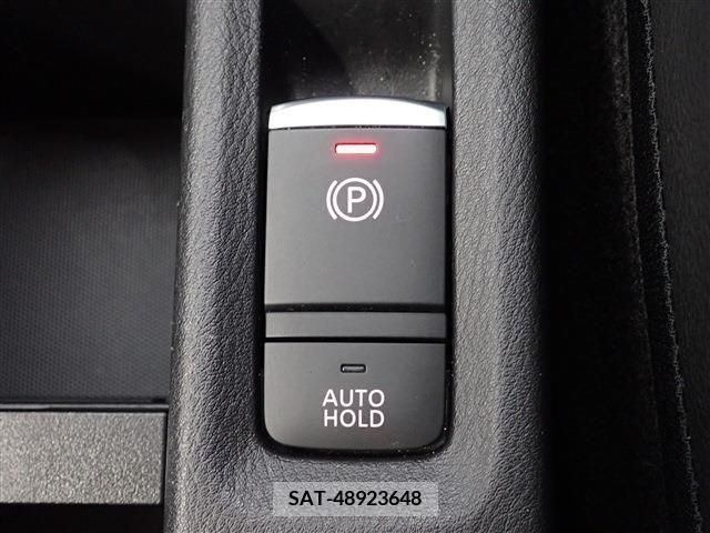Nissan KICKS 2022-05 314970-15