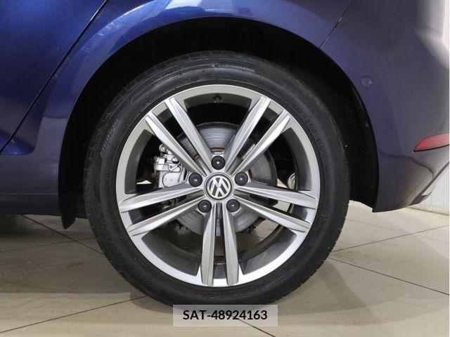 VolksWagen GOLF 2019-09 331452-25