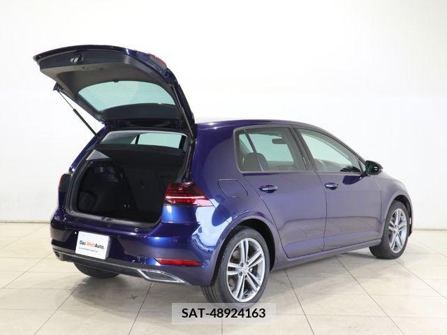 VolksWagen GOLF 2019-09 331452-8