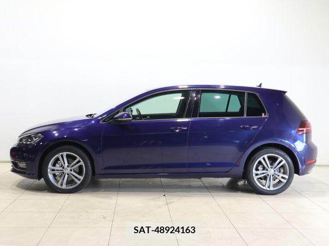 VolksWagen GOLF 2019-09 331452-4