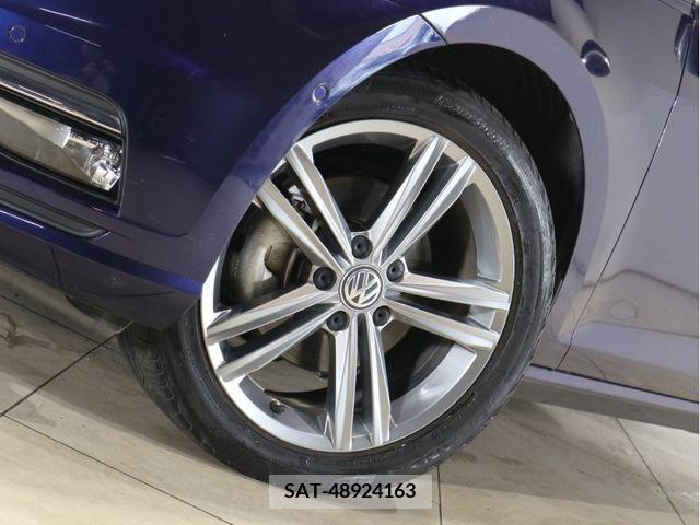VolksWagen GOLF 2019-09 331452-24