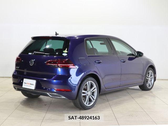 VolksWagen GOLF 2019-09 331452-7