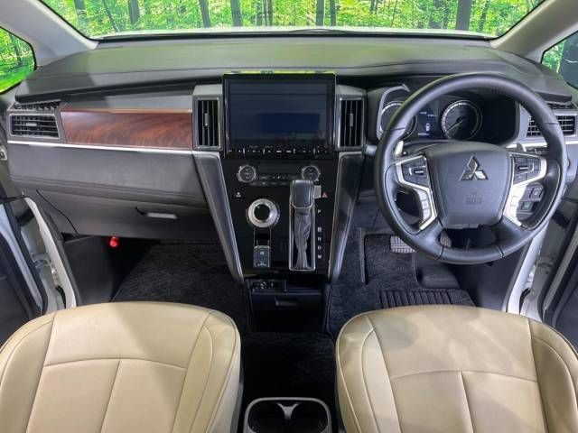 Mitsubishi DELICA D5 2019-04 192909-1