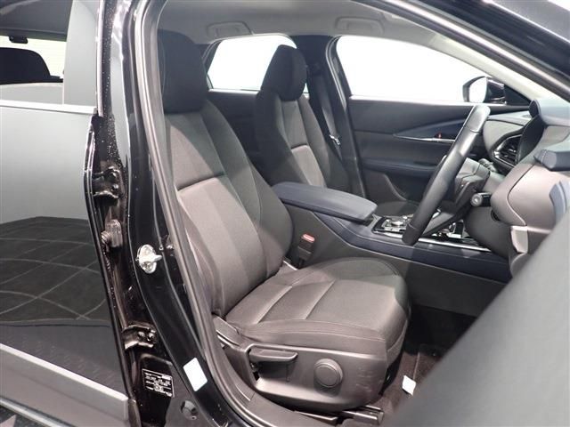 Mazda CX-30 2020-12 190147-29