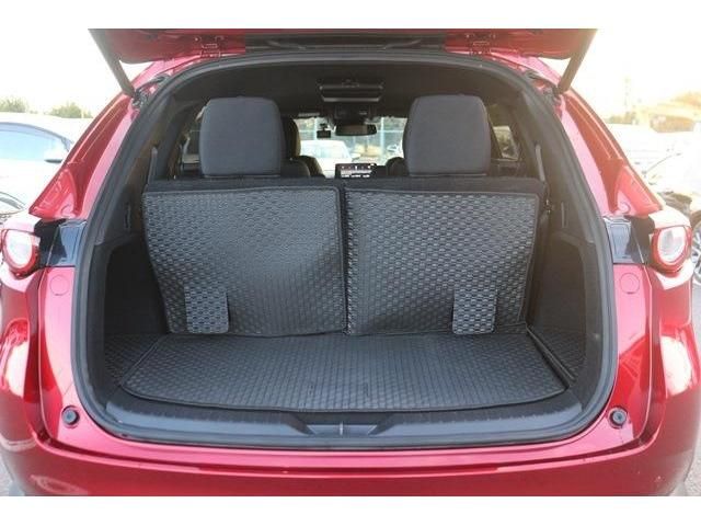 Mazda CX-8 2021-03 28761-8