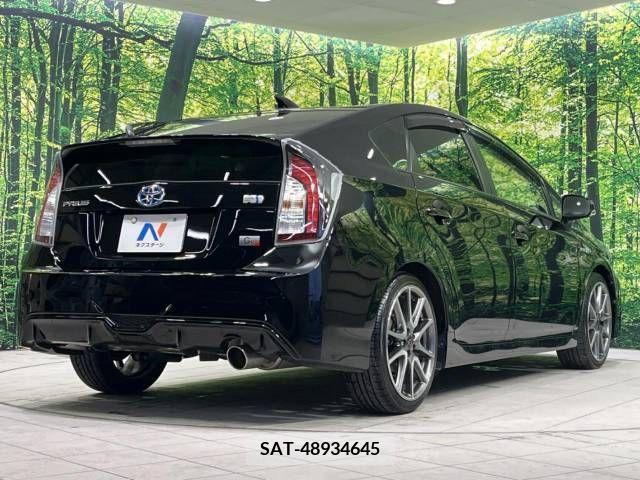 Toyota PRIUS 2014-03 213123-17