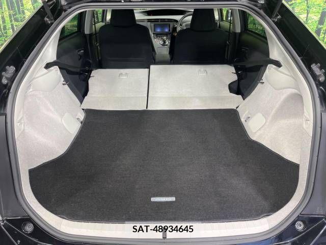 Toyota PRIUS 2014-03 213123-10