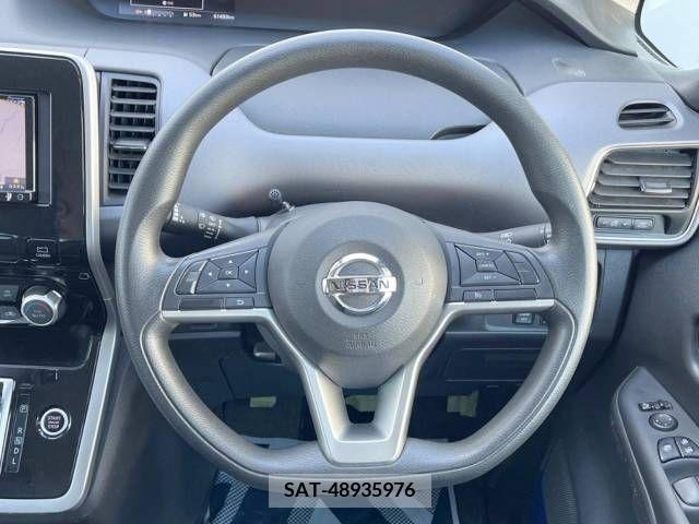 Nissan SERENA 2018-07 285584-11