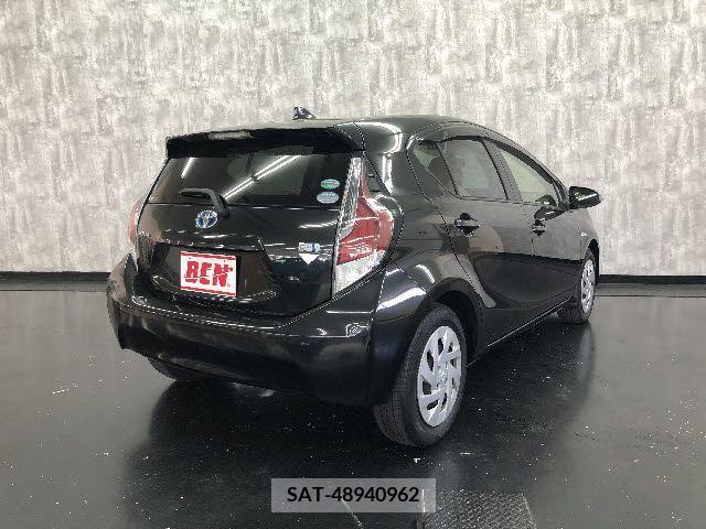Toyota AQUA 2016-12 291789-2