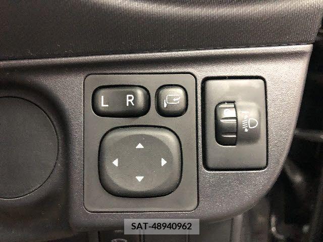 Toyota AQUA 2016-12 291789-16