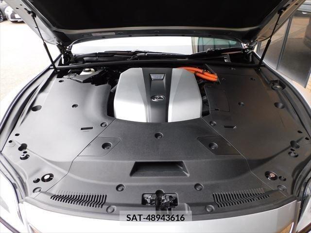 Lexus LS 2020-11 208626-8