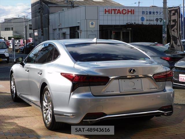 Lexus LS 2020-11 208626-3