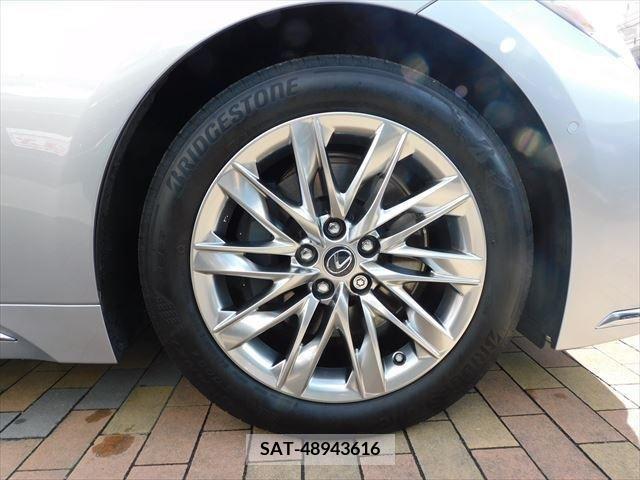 Lexus LS 2020-11 208626-5