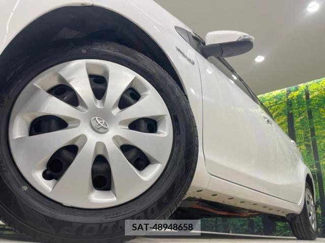Toyota AQUA 2014-06 395658-13