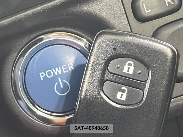 Toyota AQUA 2014-06 395658-5