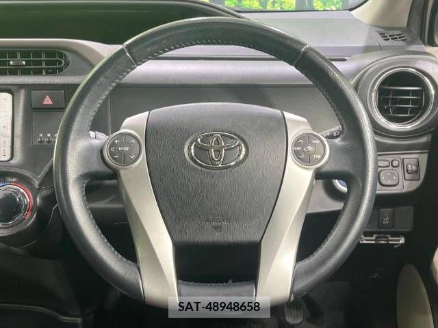 Toyota AQUA 2014-06 395658-11