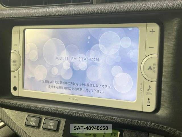 Toyota AQUA 2014-06 395658-2