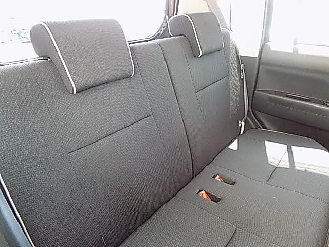 Daihatsu MOVE CONTE 2017-01 4816-3