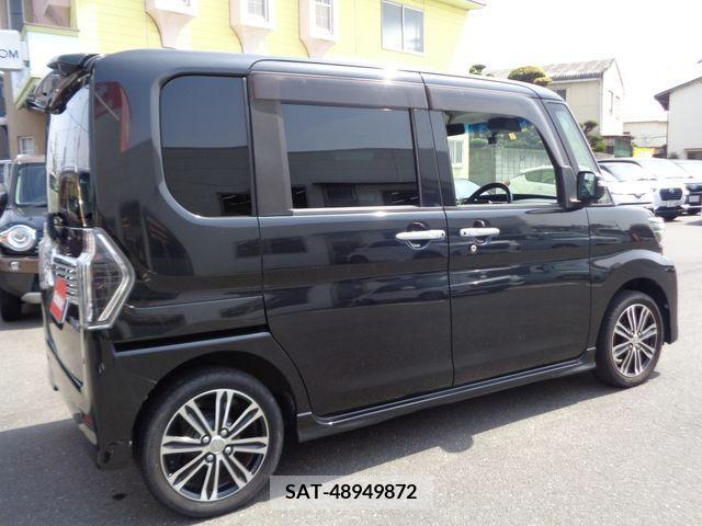 Daihatsu TANTO CUSTOM 2017-03 232843-10