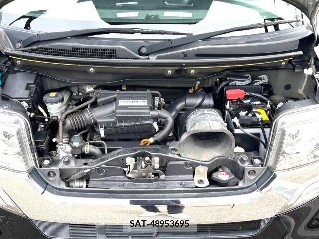 Honda N BOX CUSTOM 2017-09 306825-18