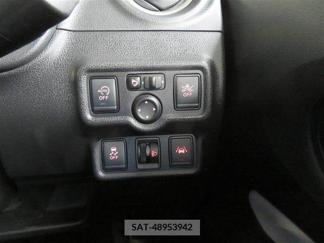 Nissan NOTE 2018-11 256969-8