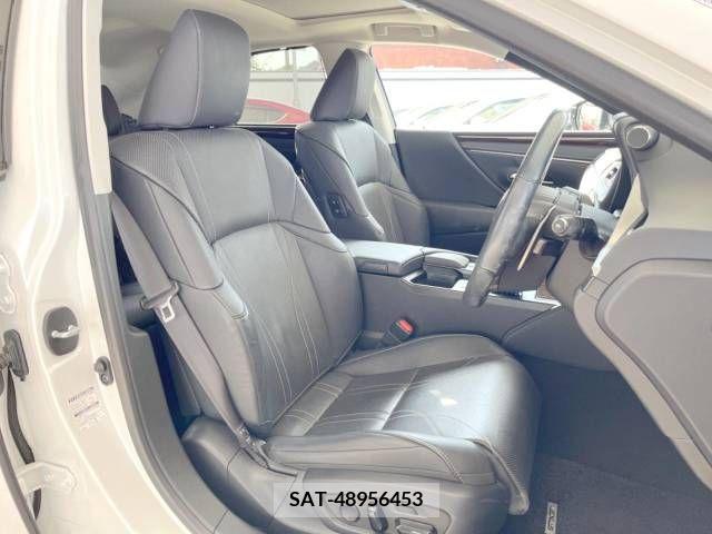 Lexus ES 2019-11 300394-8