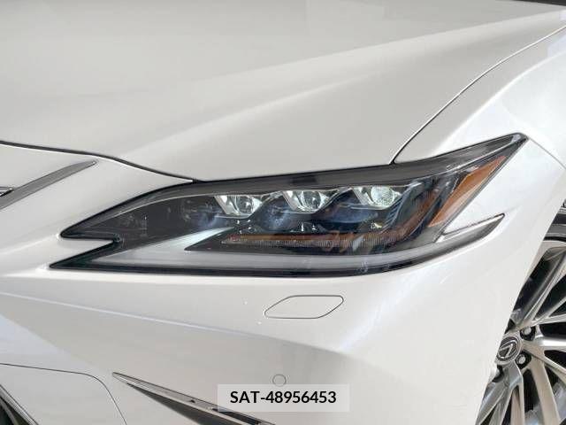 Lexus ES 2019-11 300394-12