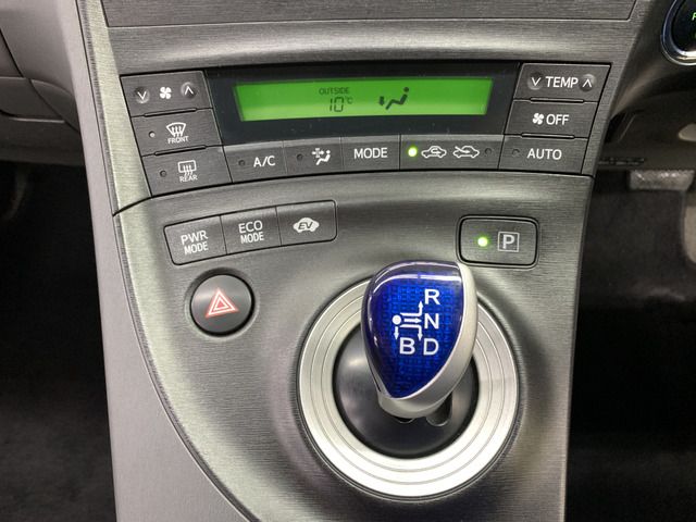 Toyota PRIUS 2009-12 750-19
