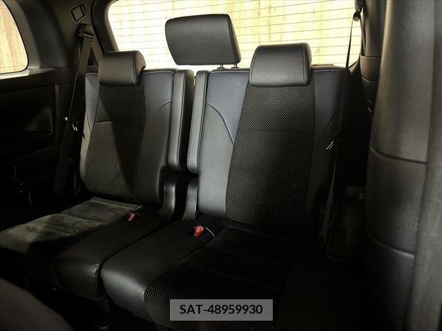 Toyota VELLFIRE 2017-07 374815-24