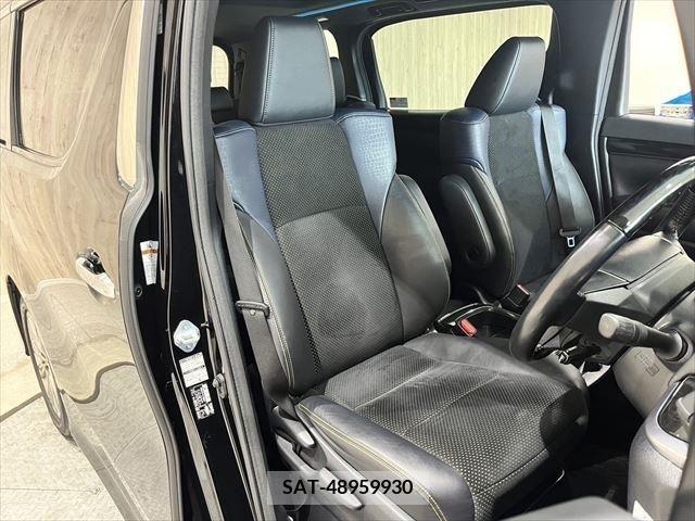 Toyota VELLFIRE 2017-07 374815-19