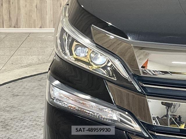 Toyota VELLFIRE 2017-07 374815-9
