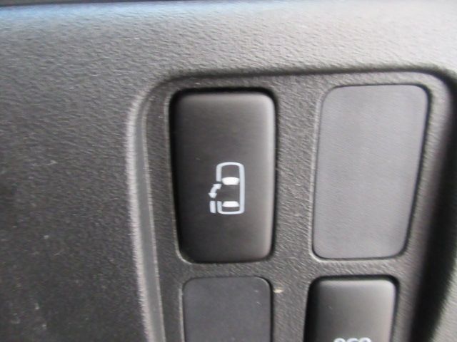 Daihatsu TANTO 2012-09 3385-17