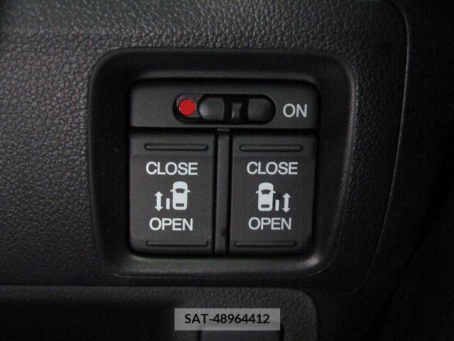 Honda N BOX CUSTOM 2017-06 364849-16